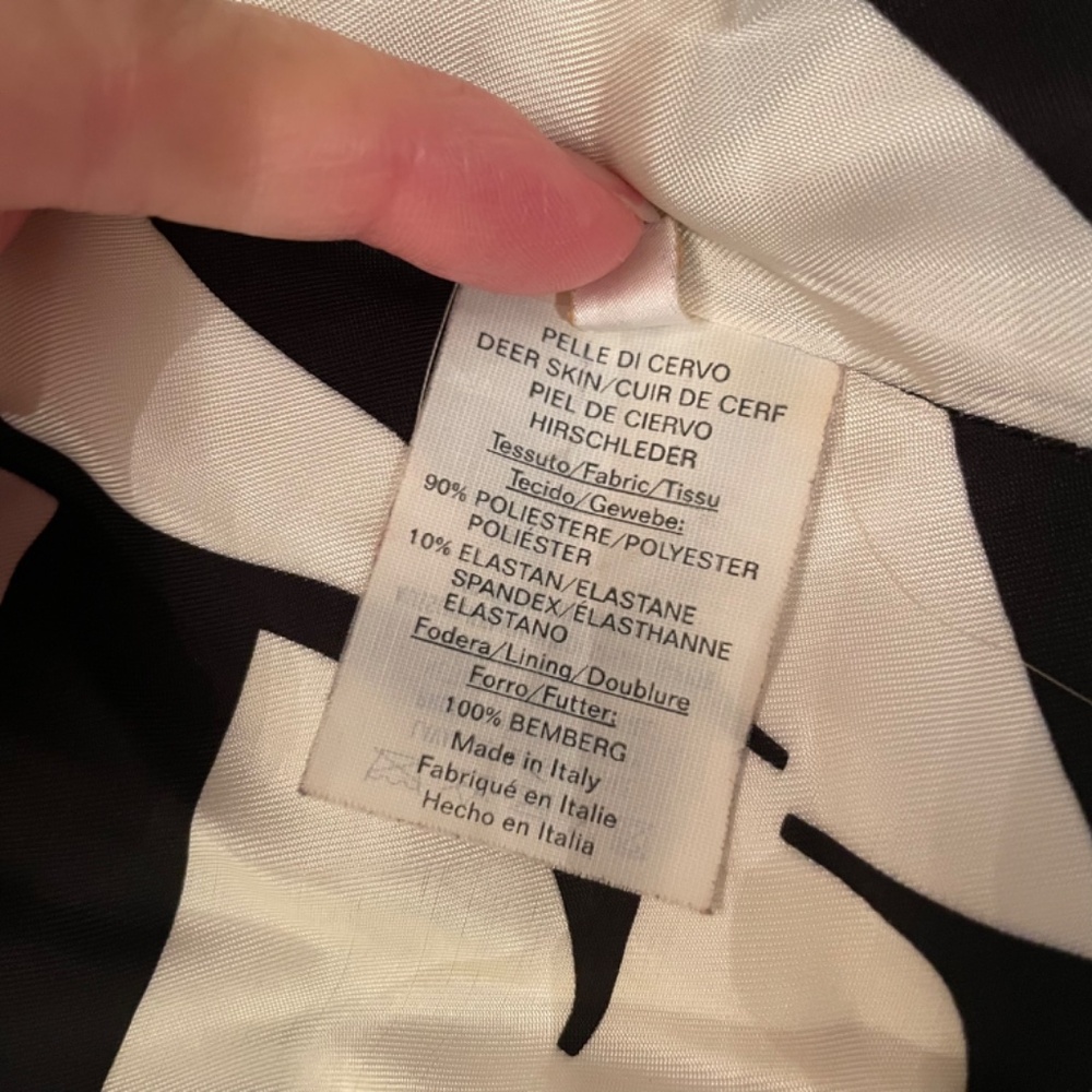 Valentino insulated jacket with fur collar - Size 2 - Picture 11 of 14